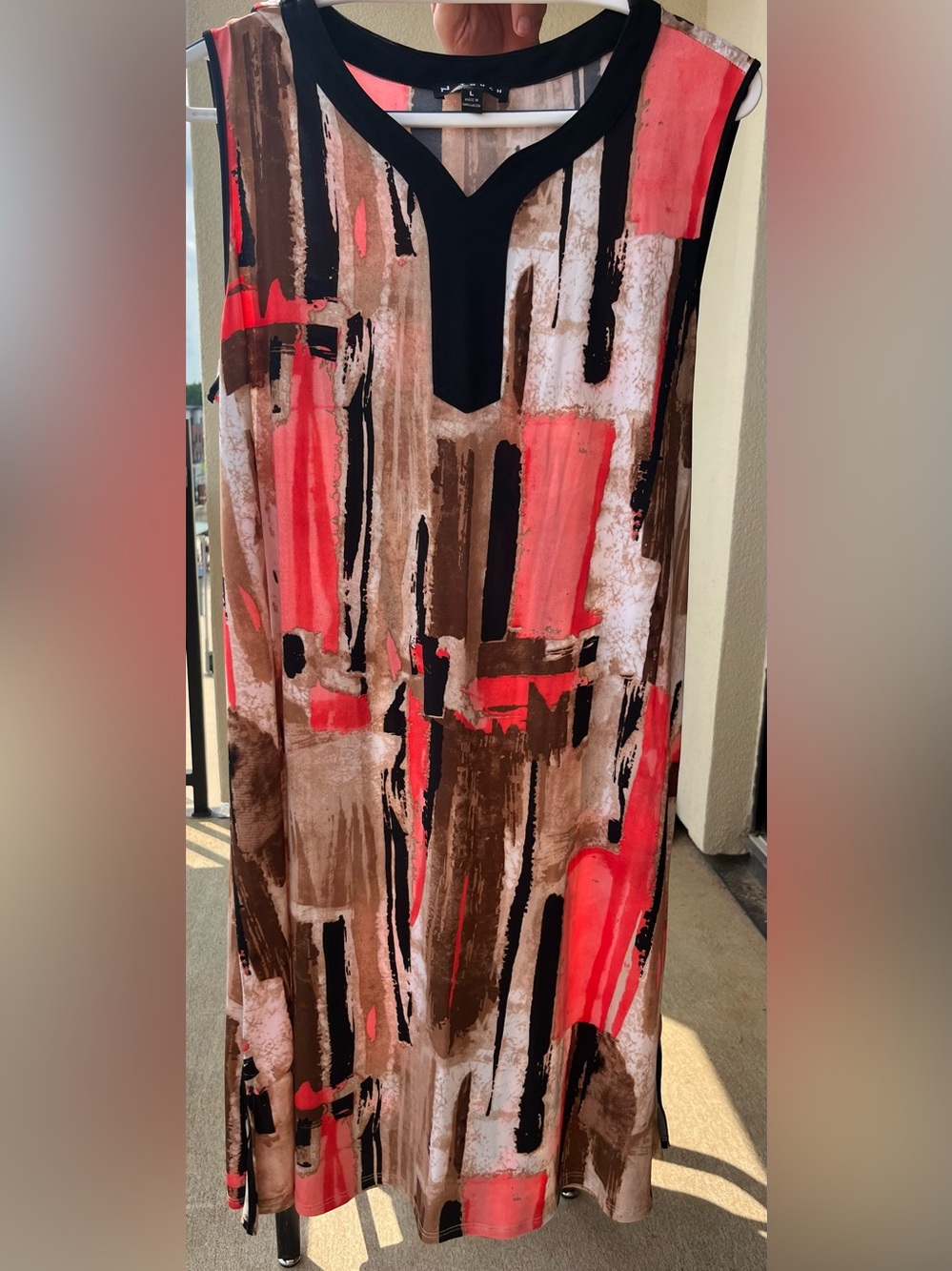 Abstract Brushstroke Print Dress Coral, Brown & Black. Brand New size Large